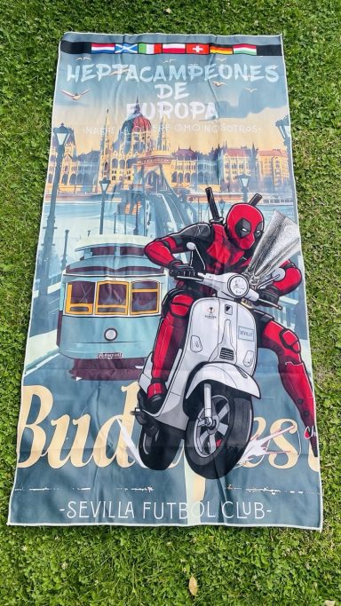 Deadpool Budapest Toalla Microfibra 250gr